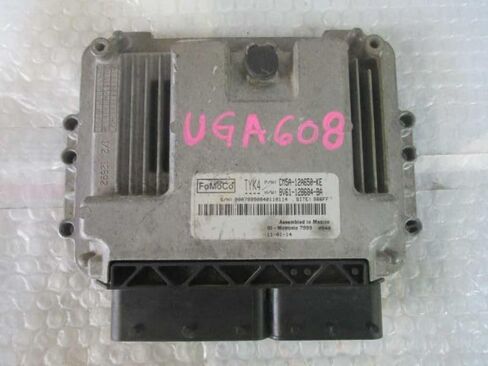 وحدة التحكم في المحرك ECM بنزين تناسب 12 تركيز CM5A-12A650-KE CM5A12A650KE in Saudi Arabia