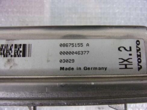Engine ECM Electronic Control Module 02-04 Compatible with Volvo 60 Series P08675155A 08675155A in Saudi Arabia
