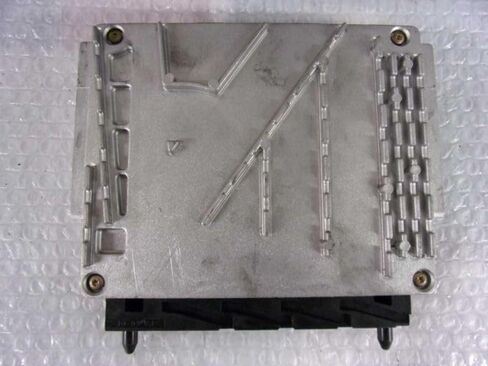Engine ECM Electronic Control Module 02-04 Compatible with Volvo 60 Series P08675155A 08675155A in Saudi Arabia