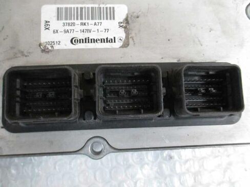 وحدة التحكم في المحرك ECM 3.5L تناسب 13-14 متوافقة مع Acura TL 37820-RK1-A77 37820RK1A77 in Saudi Arabia