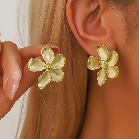 Chunky Gold Flower Earrings For Women, Gold Plated Sectored Flower Leaf Shell Angel Wing Earrings Large Stud Earrings Hypoallergenic Earrings in Kuwait