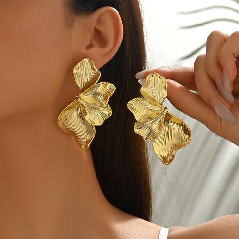 Chunky Gold Flower Earrings For Women, Gold Plated Sectored Flower Leaf Shell Angel Wing Earrings Large Stud Earrings Hypoallergenic Earrings in Kuwait