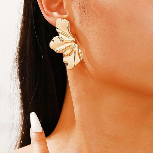 Chunky Gold Flower Earrings For Women, Gold Plated Sectored Flower Leaf Shell Angel Wing Earrings Large Stud Earrings Hypoallergenic Earrings in Kuwait
