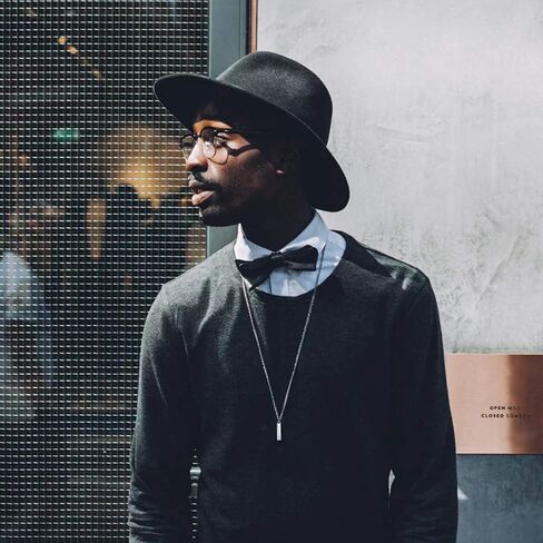 Buve الفولاذ المقاوم للصدأ الحد الأدنى مستطيل قلادة قلادة ضئيلة ث / 26 بوصة رولو سلسلة in Kuwait