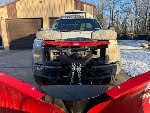 fits Western MVP3 MVP Plus Wideout Wideout XL Snowplow Headlight 3" Spacer Riser KIT (can be Mounted Over or Under red Cross bar) Original Developed & Made in USA Product. in Saudi Arabia