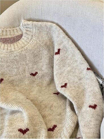 GORGLITTER Women's Heart Sweater Casual Crew Neck Long Sleeve Loose Fit Knit Sweaters Pullover Top in Saudi Arabia