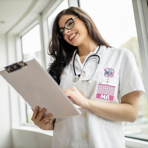 بكرة شارة MA قابلة للسحب مع الأصدقاء - بكرة شارة المساعد الطبي، شارة هوية الممرضة الوردية اللامعة مع مشبك التمساح، ملحقات مخططات تحويل العمل لهدايا التمريض MA in Kuwait