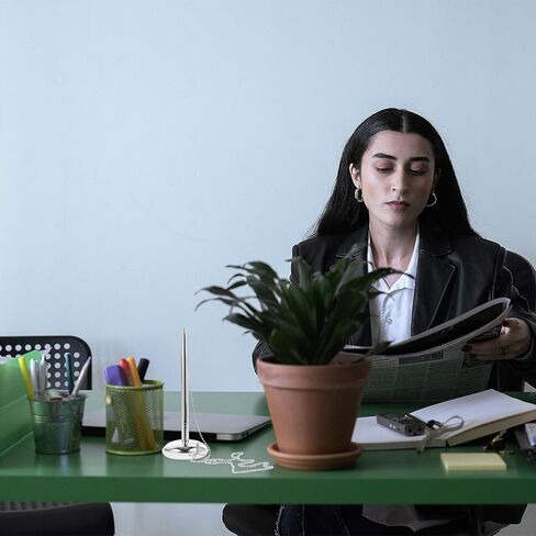 قلم حبر جاف معدني لسطح المكتب قلم توقيع مكتبي فضي للاستخدام في الأعمال ومكتب الاستقبال in Kuwait