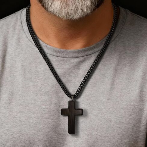 قلادة Black Cross Urn من شركة Hero Company للرجال - قلادة مسيحية "لا تُنسى أبدًا" - تساعد على إقران المحاربين القدامى مع كلب الخدمة أو كلب المأوى in Kuwait