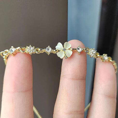 Adjustable Gold Floral Bracelet for Women - Dainty Gold Flower Bracelet, Cute Floral Jewelry for Party, Daily Commute & Vacation in Kuwait