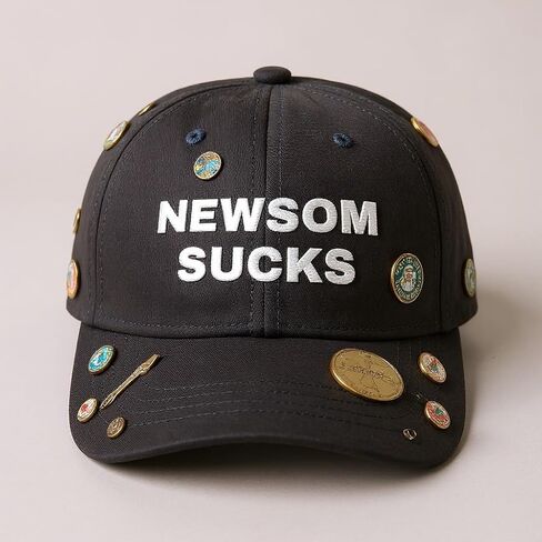قبعة Newsom Sucks – قبعة بيسبول قابلة للتعديل، قبعة بيان سياسي مضحك، قبعة مناهضة لسياسة نيوسوم كاليفورنيا للرجال والنساء باللون الأسود in Kuwait