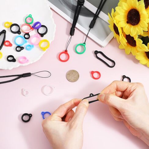 مجموعة 34 قطعة من الحبل المضاد للفقد تتضمن 9 حلقات مطاطية من السيليكون الأسود - 3 قطع حبال قابلة للتعديل، 4 حلقات مطاطية ملونة، حامل واقٍ للقلم الناعم لقلادة سلسلة المفاتيح in Kuwait