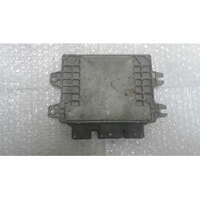 وحدة التحكم في المحرك ECM 1.6L تناسب 12 فيرسا MEC910-040 C1 MEC910040C1 in Kuwait