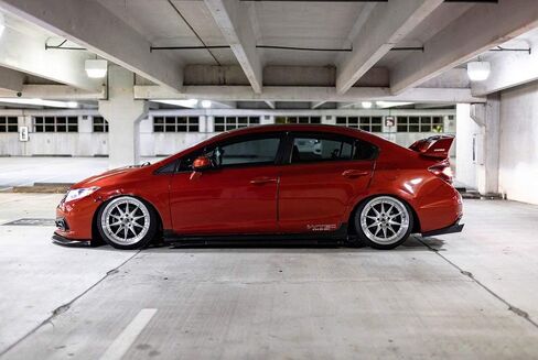 Aodhan DS-07 Custom Wheel - 18x9.5, 22 Offset, 5x114.3 Bolt Pattern, 73.1mm Hub - Silver with Machined Face Rim in Kuwait