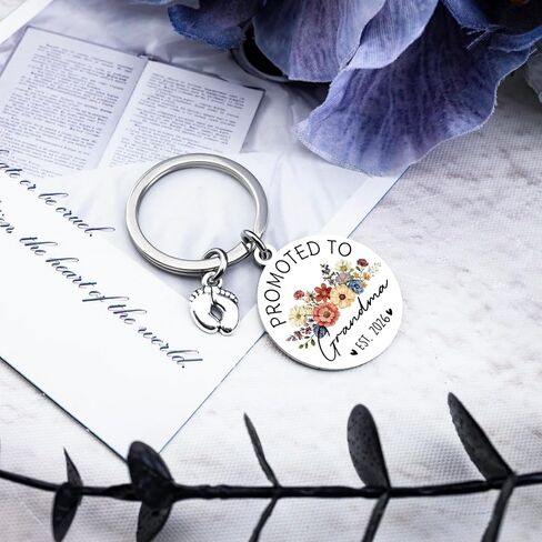 هدايا الجدة الجديدة سلسلة مفاتيح الجدة لأول مرة 2026 تم ترقيتها إلى مؤسسة الجدة 2026 هدايا إعلان الحمل للأجداد in Kuwait