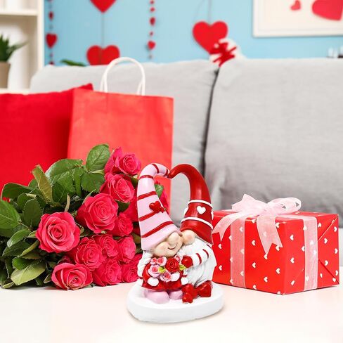ديكور جنوم عيد الحب من Gift Boutique - تماثيل عيد الحب جنوم لتزيين طاولة المنزل وهدايا عيد الحب الحلوة له in Saudi Arabia