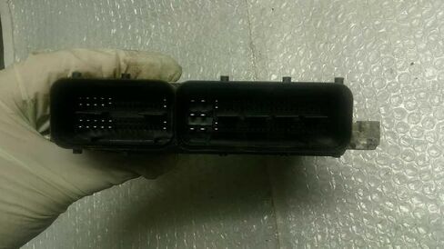 Engine ECM Control Module 2.0L Fits 12-13 Compatible with Mazda 3 PE2K 18 881M PE2K18881M in Saudi Arabia