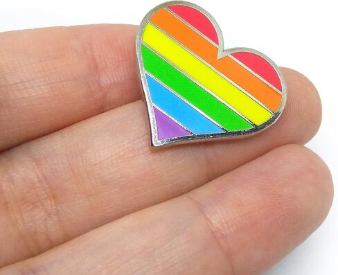 Pride Pin LGBTQ Gay Heart Flag An Enamel Pin Decoration For Clothes And Bags in Kuwait