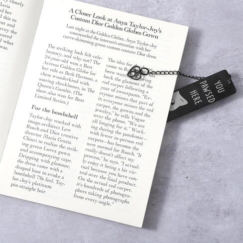 Cute Cat Bookmark, Cat Book Lover Gifts for Women Men, Funny Cat Gifts for Friends Coworkers, Birthday Gift for Book Lovers, Christmas Stocking Stuffers for Book Reading Bookish Gifts in Saudi Arabia