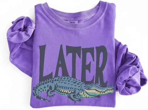تي شيرت لاحقًا Gator Vintage 90s - قميص بأكمام طويلة بألوان مريحة وناعمة مع رسومات تمساح كلاسيكية مرحة للجنسين تي شيرت in Kuwait