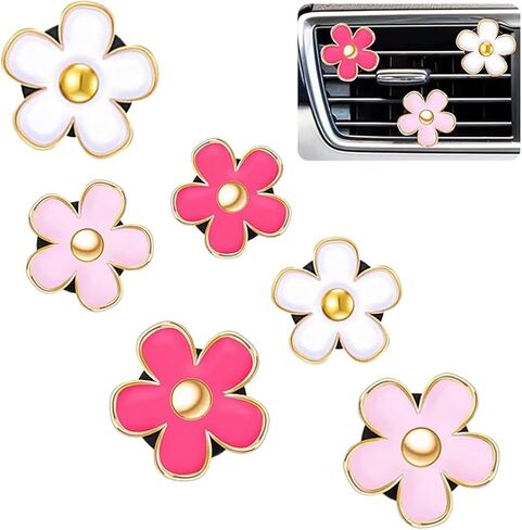 6 عبوات من مشابك فتحة تهوية السيارة مع 3 وسادات عطرية - ديكور فتحة تهوية على شكل زهرة الأقحوان للسيارة ومكيف الهواء المنزلي | الأبيض والوردي والذهبي الوردي | حامل معطر جو بلاستيكي آمن in Kuwait