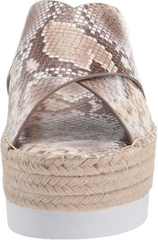 CHARLES BY CHARLES DAVID Women's Scene Platform in Saudi Arabia