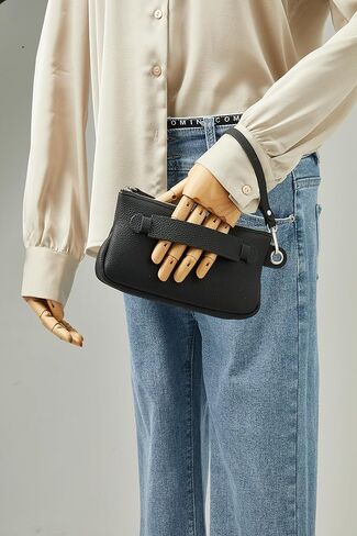 دوريس آند جاكي حقيبة يد نسائية صغيرة من الجلد بسحاب مع حزام قابل للإزالة in Kuwait