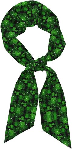 St. Patrick's Day Leaf Clover Pattern Women's Scarf Neck Head Scarves Soft Fashion Green Shamrock Scarf Wrap Shawl in Saudi Arabia