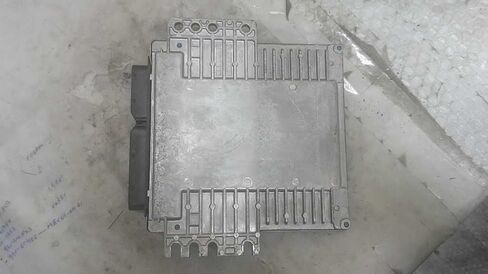 وحدة التحكم في المحرك ECM تناسب 06 إنفينيتي G35 MEC61-102 A1 MEC61102A1 in Saudi Arabia