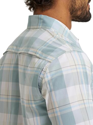 ATG by Wrangler Men's Long Sleeve Hike to Fish Shirt, Abyss Check, Large in Kuwait