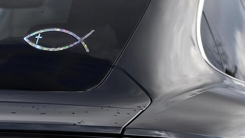 Elektroplate Christian Fish with Cross Metallic Silver Reflective Decal Sticker (4" x 1.4") | Premium Glossy All Weather for Car, Water Bottle, Laptop, Tablet, Cooler, Phone | Made in The USA in Saudi Arabia