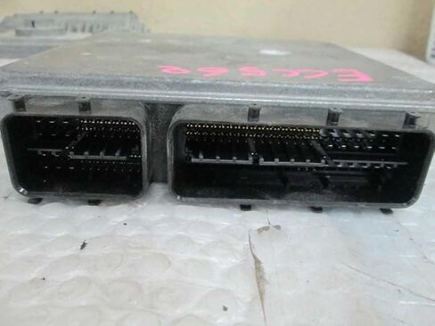 Engine ECM Control Module 1.8L at Fits 11-12 Matrix 89661-0Z540 896610Z540 in Saudi Arabia
