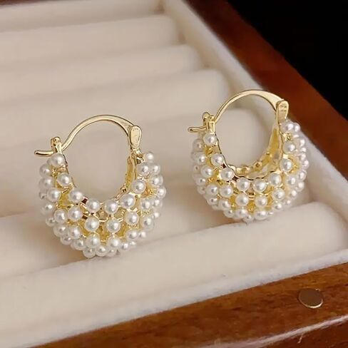 Temperament Sweet Cluster Imitation Pearl Hoop Earrings Fashion Jewelry for Women in Saudi Arabia