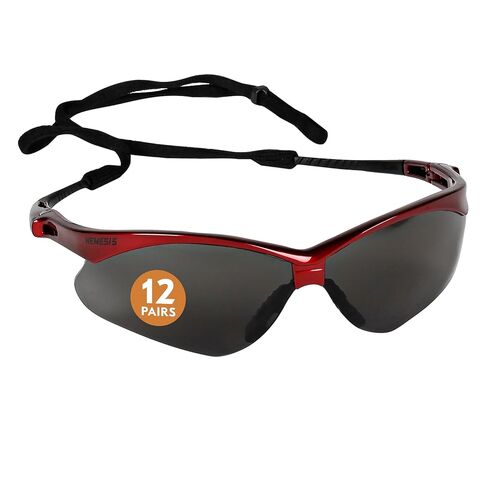 نظارات السلامة KleenGuard™ V30 Nemesis™ (19639)، عدسات زرقاء فاتحة مع طلاء مضاد للضباب من KleenVision™، إطار أزرق، نظارات للجنسين للرجال والنساء (12 زوجًا/علبة) in Saudi Arabia