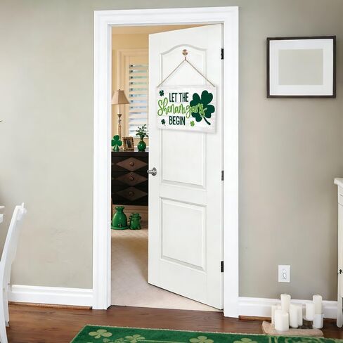 علامة باب أمامية خشبية لعيد القديس باتريك شامروك، 'دع الشينانيغانز تبدأ' ديكور باب بطابع شامروك الأيرلندي للعطلات والشرفة الأمامية في الهواء الطلق وشرفة المزرعة الريفية وعلامة باب فنية جدارية مقاس 11.8 × 6.6 بوصة in Kuwait