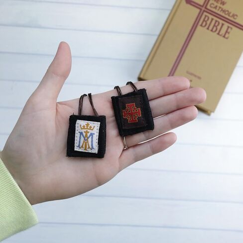 Needzo Ave Maria وJerusalem Cross Scapular، مادة الصوف البني الأصلية، تتضمن بطاقة الصلاة، 1.75 × 2 بوصة in Saudi Arabia