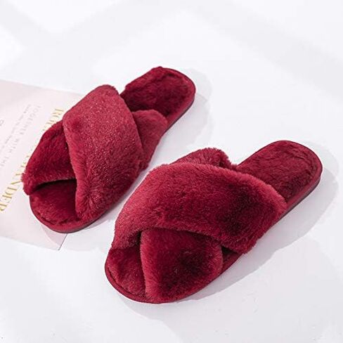 Nordic Cozy Cross Band Slippers in Saudi Arabia