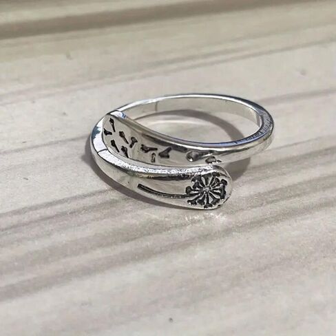 White Gold Plated Boho-style Ancient Silver Creative Dandelion Design Adjustable Statement Ring Personalized Accessory Ideal for Women's Daily Casual Wear Party Holiday Anniversary Love Jewelry Gift in Saudi Arabia