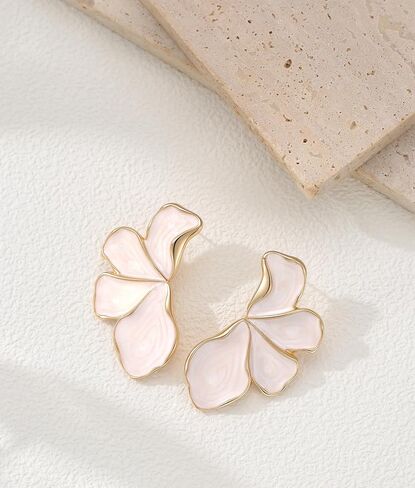 Irregular Unique Statement White Flower Earrings Big Floral Chunky Gold Earrings Elegant Vintage Drop Dangle Trendy Jewelry in Kuwait