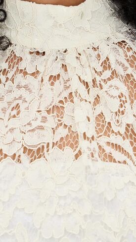 WAYF Women's Dolly Lace Top in Saudi Arabia