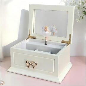 صندوق مجوهرات موسيقي خشبي أبيض مع راقصة الباليه الدوارة للفتيات والنساء، نغمة بحيرة البجع، هدايا لعيد الميلاد والعطلات، 7.5 × 5.5 × 4.1 بوصة in Kuwait