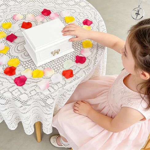 صندوق مجوهرات موسيقي خشبي أبيض مع راقصة الباليه الدوارة للفتيات والنساء، نغمة بحيرة البجع، هدايا لعيد الميلاد والعطلات، 7.5 × 5.5 × 4.1 بوصة in Kuwait