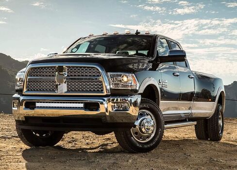 شريط إضاءة LED بشبكة سفلية مقاس 30 بوصة من iJDMTOY متوافق مع 2003-18 Dodge RAM 2500 3500 HD، يتضمن (1) شريط إضاءة LED عالي الطاقة 180 وات، ودعامات تثبيت بفتحة المصد السفلي ومجموعة أسلاك مفتاح التشغيل/الإيقاف in Saudi Arabia