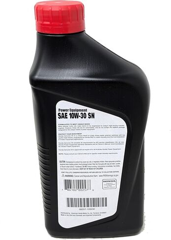 Honda 08207-10W30 (Case of 12) Engine Oil Quarts and Fuel Treatment in Kuwait