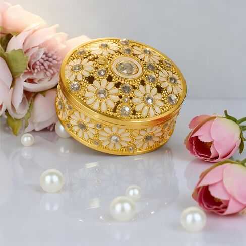 صندوق مجوهرات معدني بنمط ديزي كريستالي دائري عتيق حلية صندوق تخزين مزخرف مع قفل مغناطيسي صندوق تخزين تذكار لأقراط الخاتم والقلائد والديكور (ذهبي) in Saudi Arabia