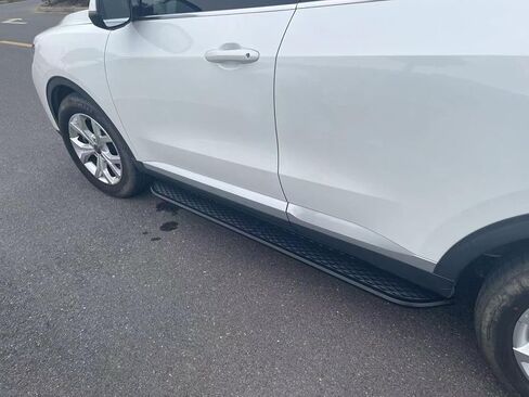 Fixed Running Boards Compatible with KIA Sportage 2023 2024 2025 2026 Alu Side Steps Nerf Bars Foot Pedal,with Brackets, Not fit for HEV or Hybrid Model（Free Car Charger+USA Free Duty 04 in Saudi Arabia