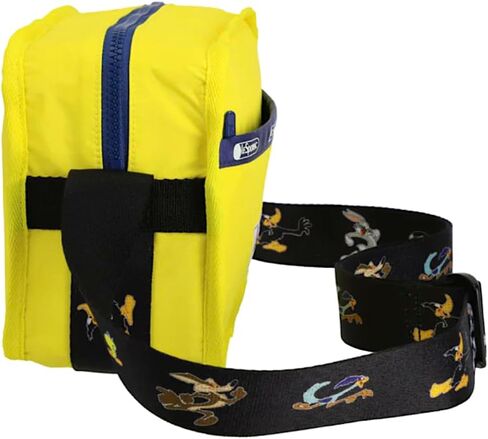 LeSportsac So Tweety، حقيبة يد Bobbi Crossbody، طراز 4053/اللون L100، الشخصية الكرتونية المفضلة Tweety Bird ذات تصميم كامل الحجم + Bugs Bunny، حزام Tweety Bird، شعار Looney Tunes in Saudi Arabia
