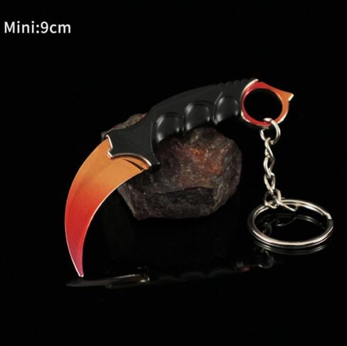 Counter-Strike Fade Karambit Keychain – Mini Tactical replica with Faded Blade keychain – Gaming Collectible, EDC, and Gift for CS:GO Fans in Saudi Arabia