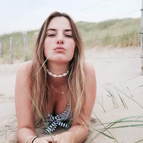 شل المختنق قلادة للنساء صدف قلادة Cowrie شل مطرز قلادة in Saudi Arabia