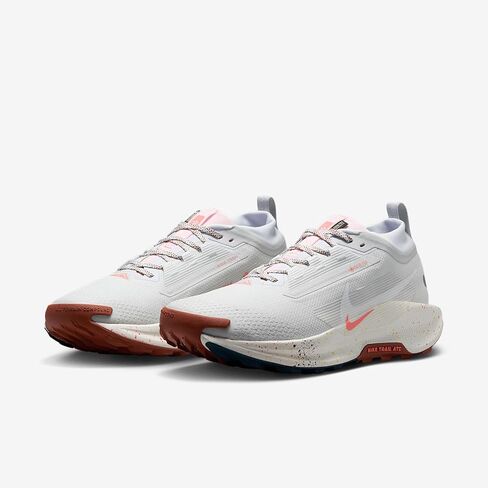 حذاء الجري Nike Pegasus Trail 5 Gore-TEX للرجال مقاوم للماء (FQ0908-009، بلاتيني نقي/رمادي لكرة القدم/إسفنج وردي/أبيض) مقاس 11.5 in Saudi Arabia